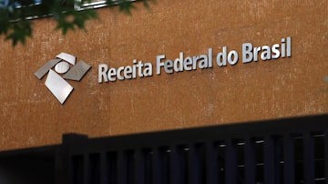  WS1 SÃO PAULO - 10/03/2023 - RECEITA / FEDERAL / DECLARAÇÃO / IMPOSTP /RENDA  - O programa utilizado para declaração do Imposto de Renda 2023, ano-base 2022, foi liberado pela Receita Federal para download a partir de quinta-feira (9). A previsão inicial do órgão era de que o programa seria disponibilizado no próximo dia 15 de março, quando inicia o prazo de entrega das declarações. Na foto fachada da Receita Federal localizado na Rua Avanhandava. FOTO:WERTHER SANTANA/ESTADÃO CONTEÚDO. Foto: Werther Santana/Estadão