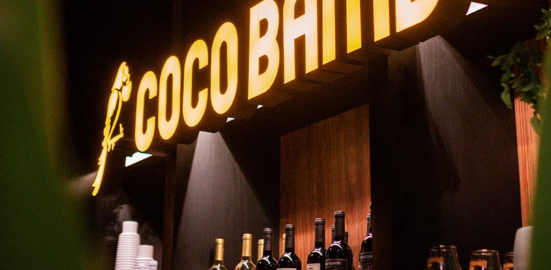 Restaurante Coco Bambu. Foto: Via Instagram/@cocobamburecife