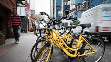 Sozinha. Até agora, Yellow é a única a ter licença para bicicletas docklessna capital. Foto: Werther Santana/Estadão