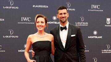 Novak Djokovic e sua mulher, Jelena, compareceram à premiação no Palácio de Cibeles, em Madri.
