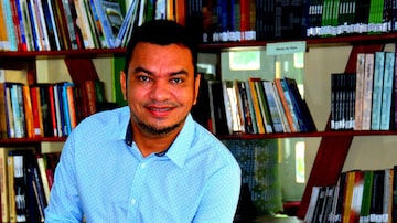 O professor de história Airton Souza venceu o Prêmio Sesc de Literatura na categoria romance. Foto: Arqueivo pessoal/Airton Souza