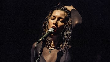 Salma Jô, vocalista do Carne Doce. Foto: Luis Felipe Moura