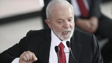 Presidente Lula tem a mesma visão de Getúlio Vargas de que o Estado consegue liderar o processo de desenvolvimento econômico do País. 