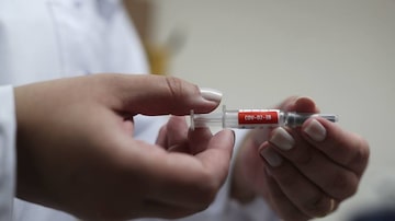 Vacinação contra covid-19 será feita ao longo de 2021. Foto: Amanda Perobelli/Reuters