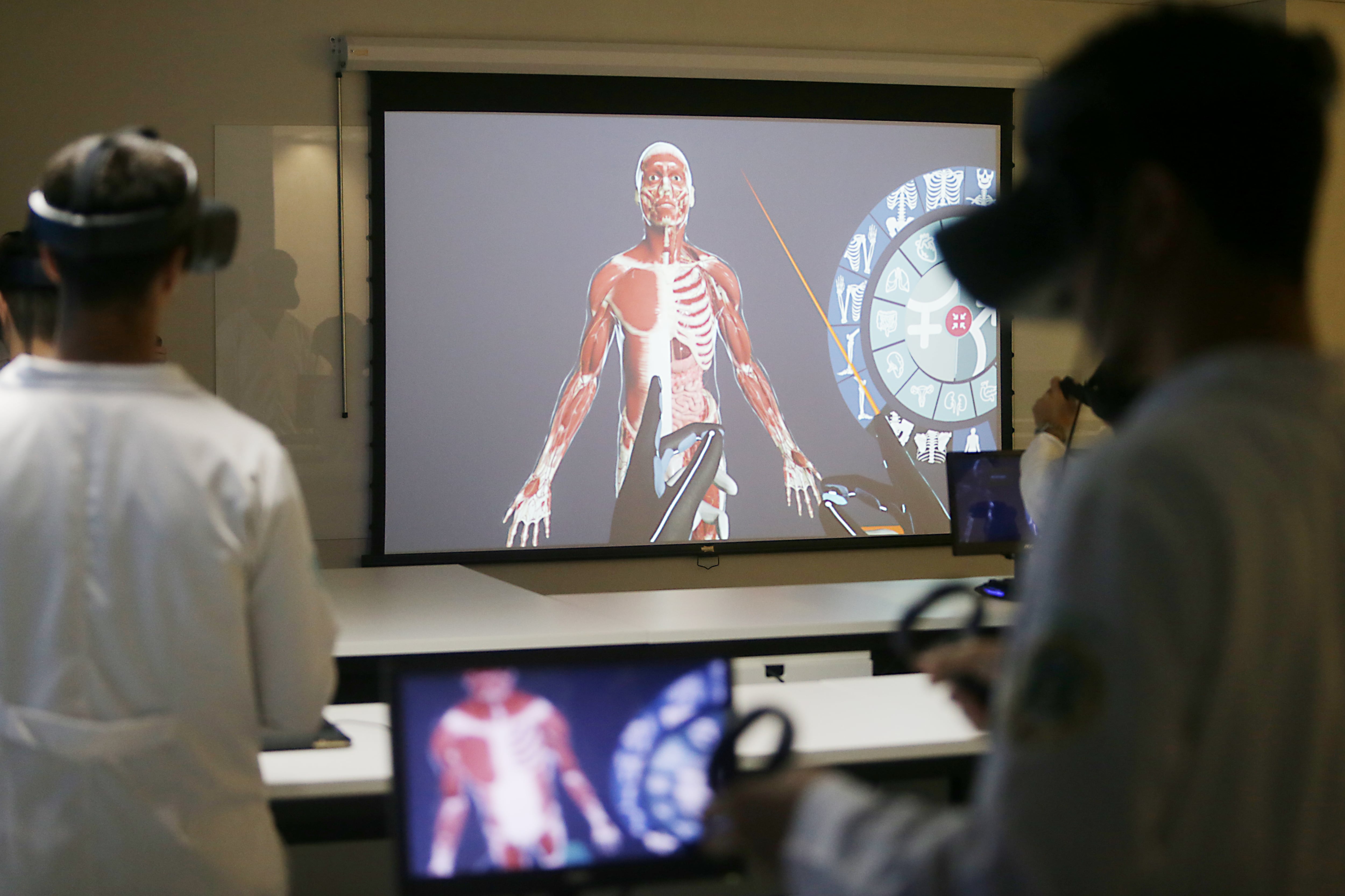 CFM reage à regra que exige nota mínima em prova para exercer Medicina