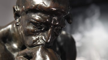 Detalhe de 'O Pensador', escultura do artista francês Auguste Rodin (1840-1917). Foto: Alain Jocard / AFP