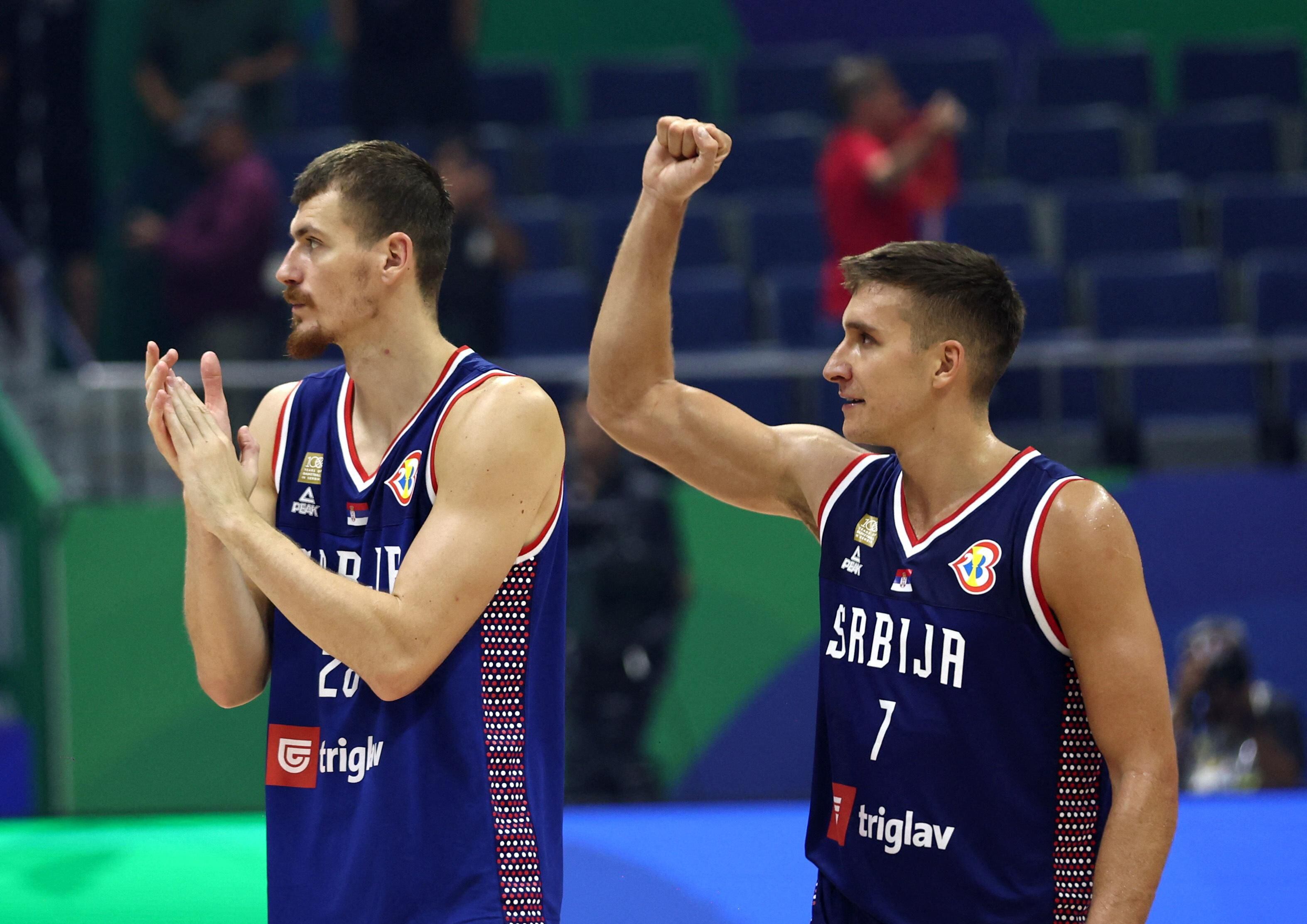 VÍDEO: Atleta perde rim após levar cotovelada durante jogo de basquete